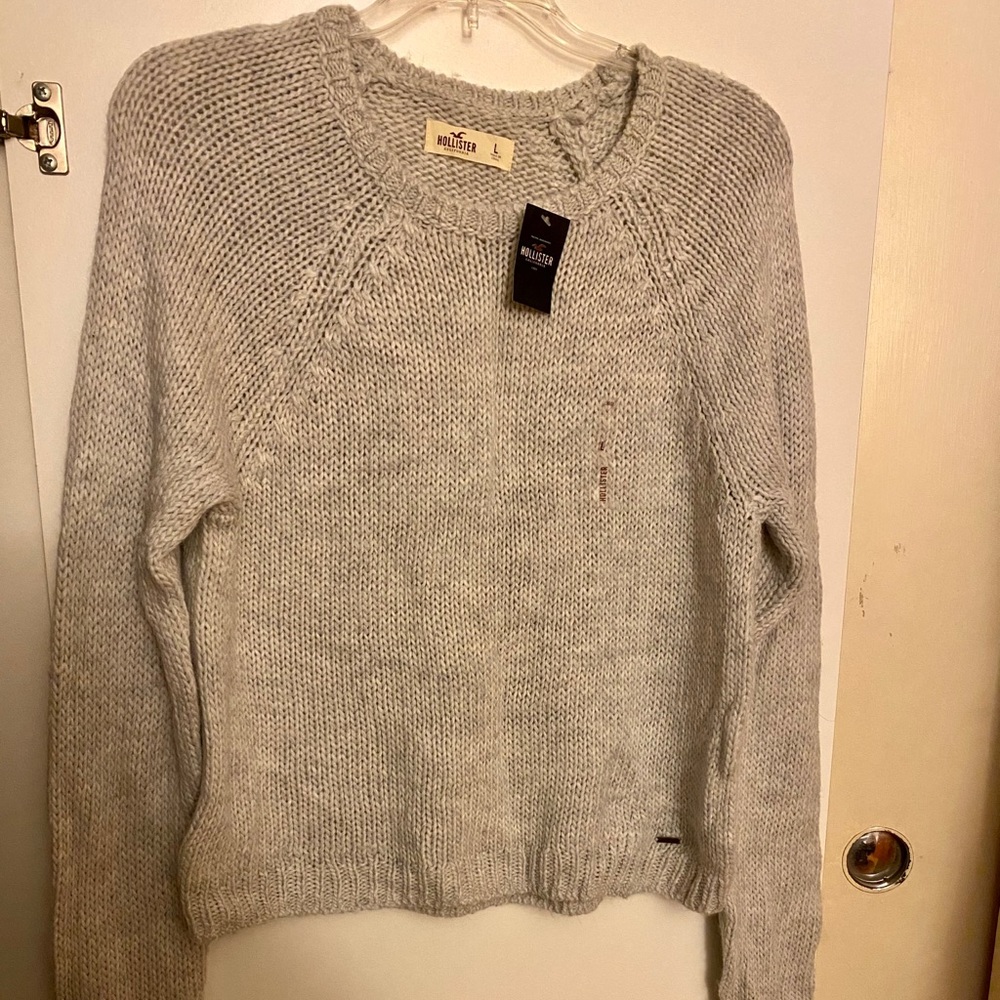NWT Hollister Grey Sweater